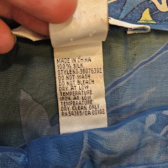 Nygard Collection Silk Skirt Womens Size 14P Floral Midi Faux Wrap Hawaiian Boho - Picture 10 of 10